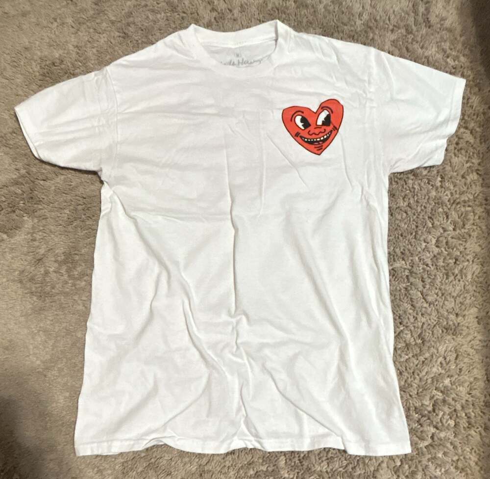Keith Haring Ripple Junction White Red Heart Graphic T-Shirt Size M